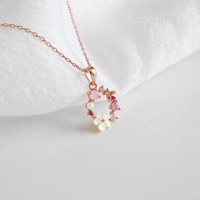 Flower Wreath Necklace in Rose Gold