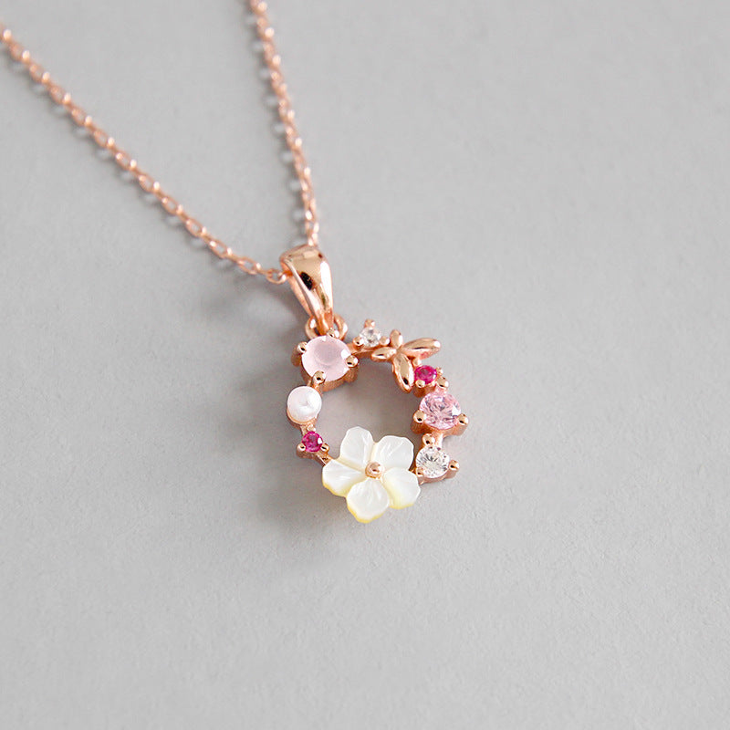Flower Wreath Necklace in Rose Gold
