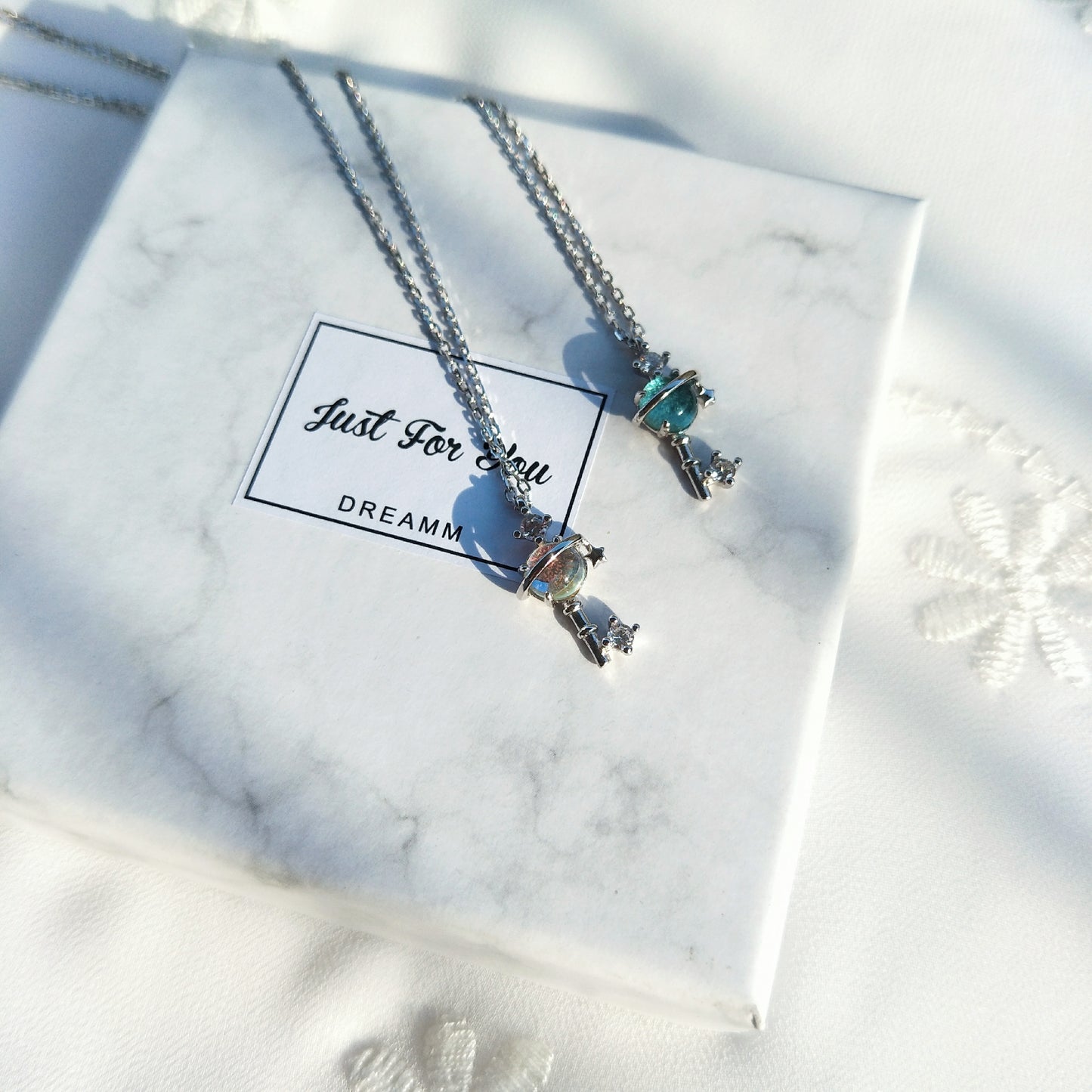 Key Necklace in Sliver (Blue Stone)